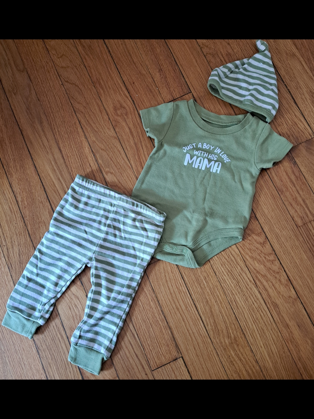Baby 3-Piece Set - Green Striped Hat & Pants